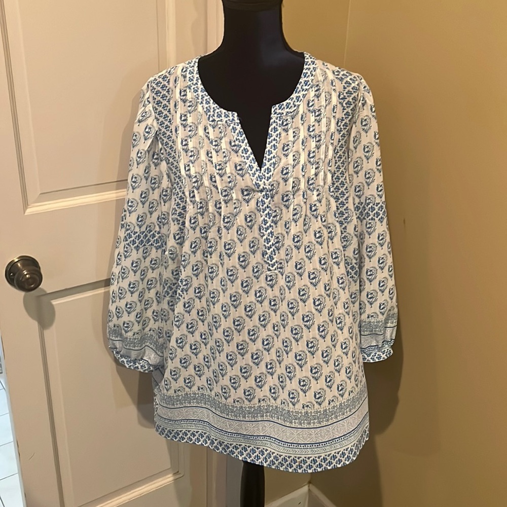 Beautiful Rose & Olive top